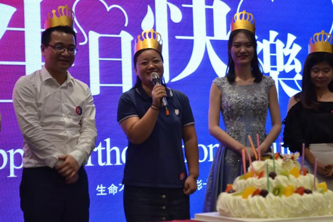 創(chuàng)綠家環(huán)保2018年中工作會議暨5周年慶典圓滿結(jié)束！