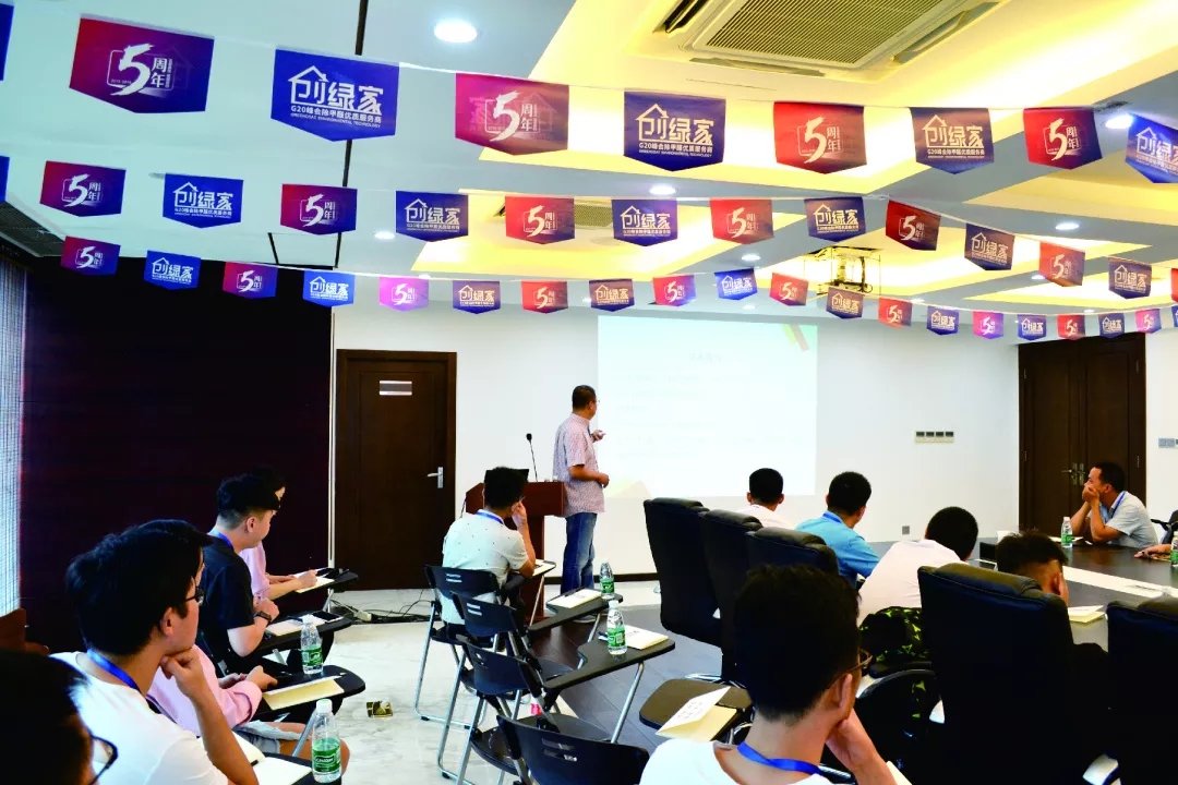 杭城首店！雙甲級(jí)除甲醛門(mén)店落戶銀泰城