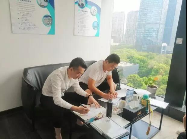 熱烈祝賀張總簽約創(chuàng)綠家山東省濟(jì)南市縣級(jí)代理！