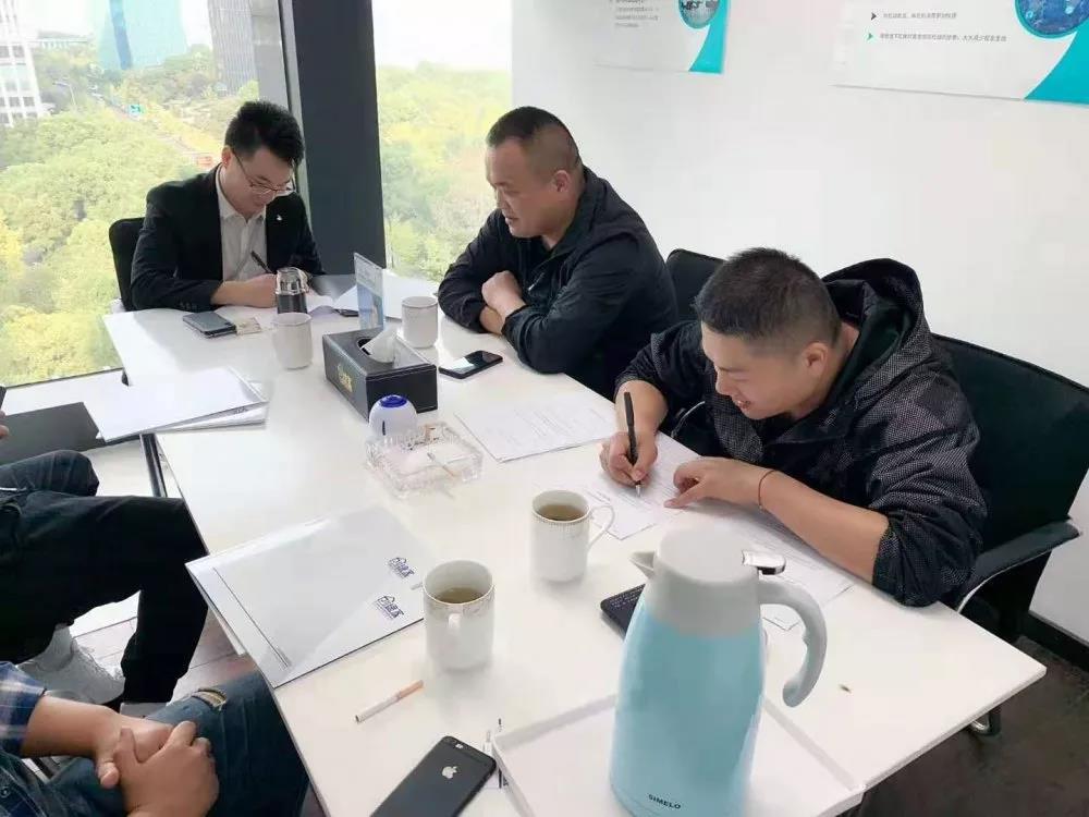 熱烈祝賀張總簽約創(chuàng)綠家浙江省嘉興市縣級代理！