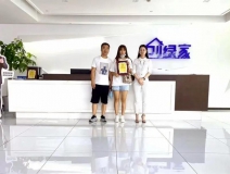 熱烈祝賀高總夫婦簽約創(chuàng)綠家河北省張家口市區(qū)級代理！