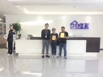 熱烈祝賀李總夫婦、呂總夫婦簽約創(chuàng)綠家永康市區(qū)級代理！