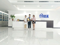 熱烈祝賀段總夫婦簽約創(chuàng)綠家宜昌市區(qū)級(jí)代理！
