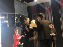 ?4歲男孩和媽媽辦“婚禮”，真相令人淚崩！