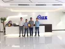 熱烈祝賀楊總、吳總、甘總簽約創(chuàng)綠家長沙市區(qū)級代理！
